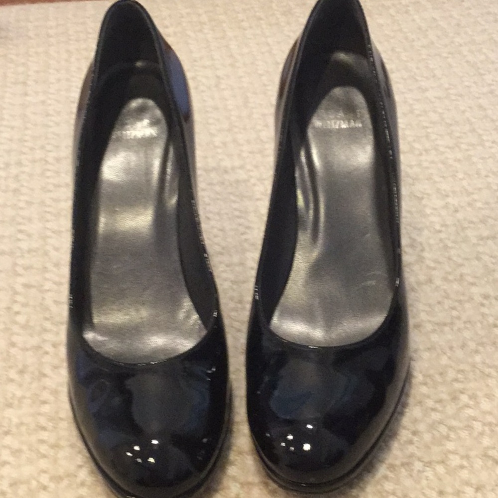 Stuart Weitzman - Picture 2 of 5
